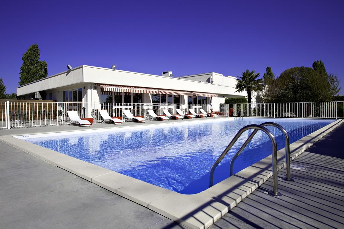 Sure Hotel By Best Western Bordeaux Aeroport Mérignac Dış mekan fotoğraf